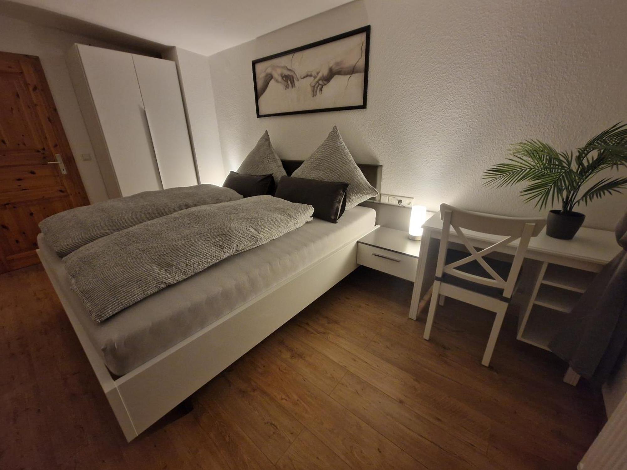 Ferienhaus Berghausen Am Hennesee Meschede Bagian luar foto