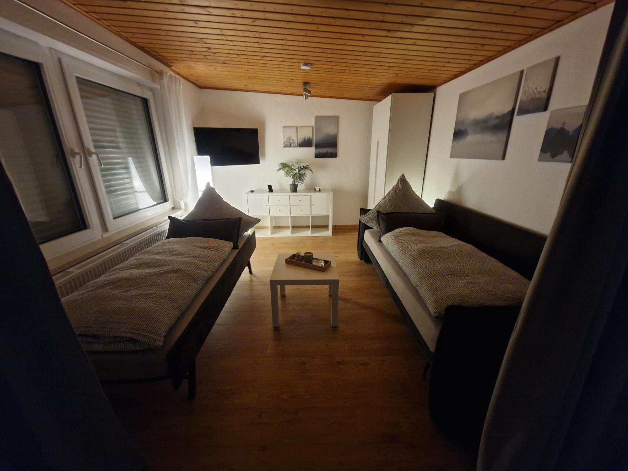 Ferienhaus Berghausen Am Hennesee Meschede Bagian luar foto